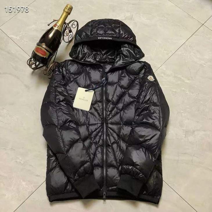 Picture of Moncler Down Jackets _SKUMonclersz1-526yr42436900